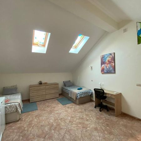Guesthouse Milagre Centro Faro Exterior photo